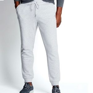 Vineyard Vines joggers